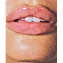 Soin repulpant pour les lèvres à l'acide hyaluronique PAOMA