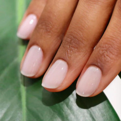 Green Flash - Milky White - MANUCURIST