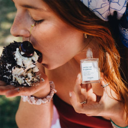 Parfum Cerise sur le Gâteau - Versatile Paris