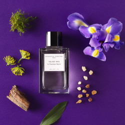 Velvet Iris - ESSENTIAL PARFUMS